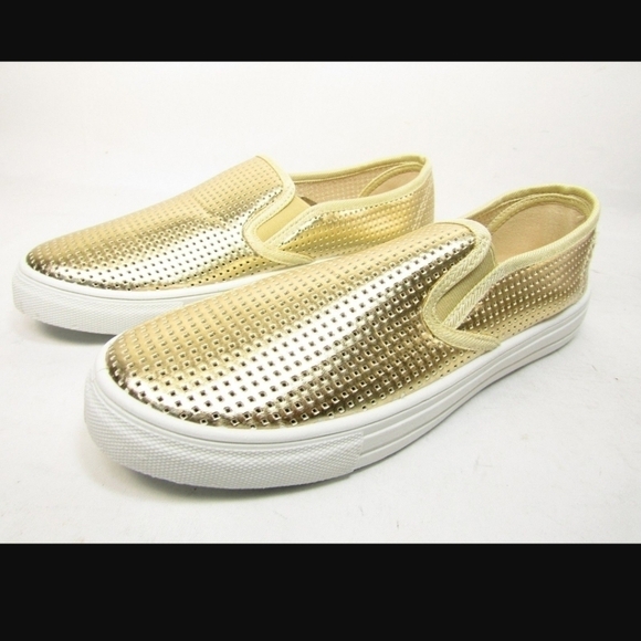Qupid Reba gold perforated slip on sneakers - Picture 3 of 9
